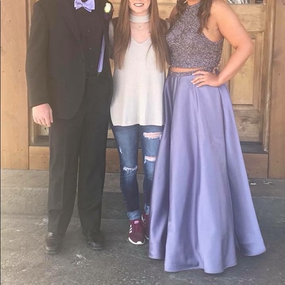 Prom dress - Picture 2 of 3